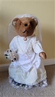 Vintage 1987 Danbury Mint Lady Elizabeth wedding bear displayed with authenticity certificate papers Vintage 1987 Danbury Mint Lady Elizabeth wedding bear displayed with authenticity certificate papers