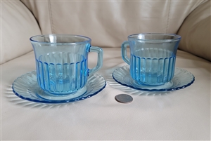 blue glass tea cups