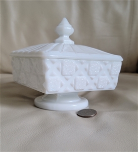 preowned vintage westmoreland old quilt milk glass lidded compote preowned vintage westmoreland old quilt milk glass lidded compote